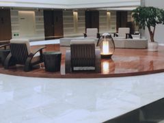 -上海滴水湖皇冠假日酒店