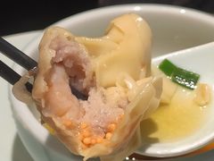 鲜虾蟹籽馄饨-小城故事·地道宁波味(月湖盛园店)