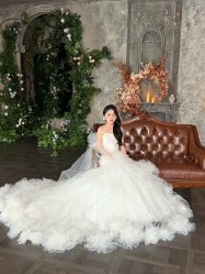 -雪中彩影婚纱摄影·微光艺术中心