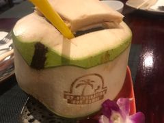 椰子-光海鲜鱼翅餐厅(叻差拉披色路店)
