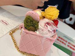 -哈根达斯(上海金山店)