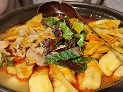 -老表记广西宵夜螺蛳鸭脚煲(东盟店)
