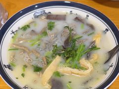 -鸭小妹鸭血粉丝(老门东店)