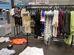-URBAN REVIVO(七宝领展广场店)