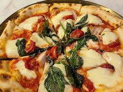 玛格丽特烟熏鸡肉-大象厨房(重庆道店)