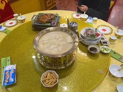 锅茶-德乐海蒙餐