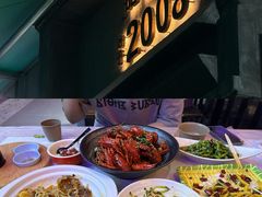 -肥肥虾庄·金牌油焖大虾(首义路店)