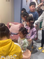 -奈尔宝家庭中心·亲子餐厅(北京东坝万达店)