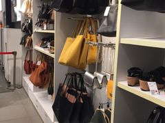 -H&M(鹏欣水游城店)