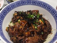 蛤蜊猪肝面-沪西老弄堂面馆(定西路店)