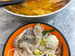 -汤小云火锅米线(钻汇广场店)