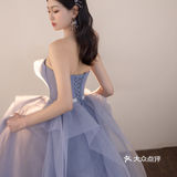 这么好看的礼服不来看看嘛[亲亲]