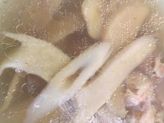 -有红鸡毛店·川菜(建设路店)