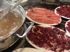 -一鼎牛鲜活牛肉城(晋江海峡国际食品城店)