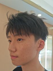 -一東造型烫发染发