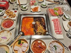 -海底捞火锅鲜切牛肉主题店(长寿路店)