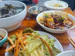 -中和裴氏蹄花(府河路店)