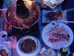 -网红丛林音乐烤吧