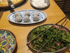-洱火云南酸菜牛肉火锅(石景山当代商城店)