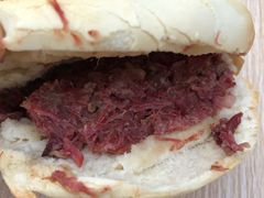 腊牛肉夹馍-杨天玉腊牛羊肉店