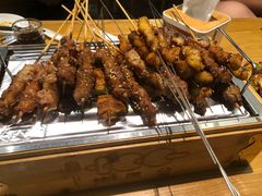 -烤满分·东北烧烤(首经贸店)