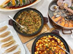 -品海楼·大连海胆锅贴馆(东港店)