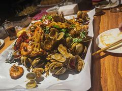 -嗨辣小聚·盘锦河蟹·海鲜烧烤龙虾(盘锦十年好店)