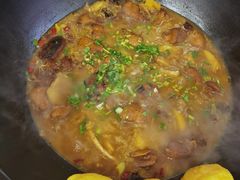-山妹子铁锅炖