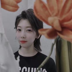-变画·发型STUDIO