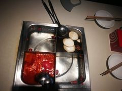 四宫格火锅-海底捞火锅(公益西桥店)