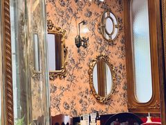-秘密旅行Bonjour(黑金冠 江南西店)