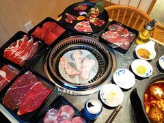 -匠牛亭·锅物烧肉放题自助(昆百大·泰业城店)