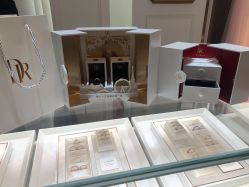 -DR钻戒(杭州星光大道店)