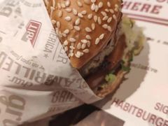 -The Habit Burger Grill 哈比特汉堡(复兴soho店)