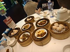 -万龙洲海鲜(大兴绿地缤纷城店)