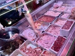 -周良天山牛杂城(天山路总店)
