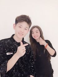 点击看大图 -逸丝风尚专注烫染
