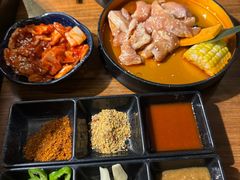 -山居屋炭火烧肉(厚街万达店)