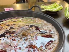 -黄潇洒老火锅(九眼桥宏济巷店)