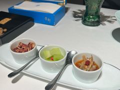 餐前小凉菜三样-荣轩(新荣记环球金融中心店)