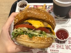 -The Habit Burger Grill 哈比特汉堡(爱琴海店)