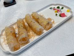 -景月阁空中食府(希尔顿酒店)