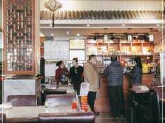 大堂-华盛园卷子王农家菜水库鱼