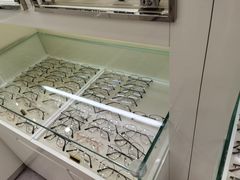 -视康眼镜·蔡司授权店(同乐路广州眼镜城店)