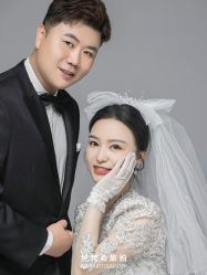 -纪梵希旅拍婚纱摄影(大连总店)