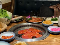 -明洞阿姨·韩式酱蟹烤肉·创意料理(三元桥店)