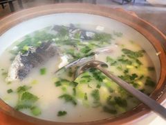-姜君·千岛湖鱼头馆(浦东大道店)