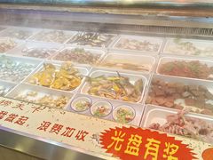 -尚品海鲜肥牛自助火锅(湖明店)