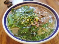 -云阿蛮云南生烫牛肉米线(奉贤路店)