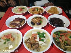-蓝田九大碗民俗食府(蓝田店)